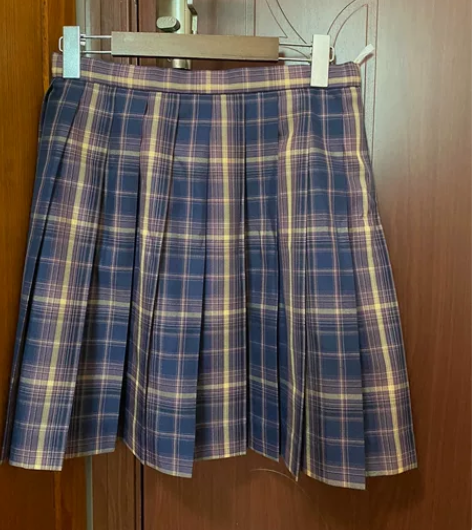 学生裙,全新,XL码,裙长48cm,腰围7...