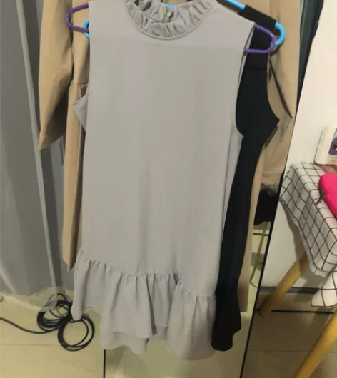 夏连衣裙 裙型：荷叶边裙  适合95斤到1...