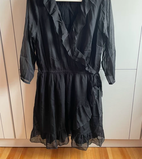 AF裹身式荷叶边连衣裙XL码185/112...