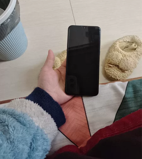 华为麦芒8，128G， 感兴趣的话点“我想...