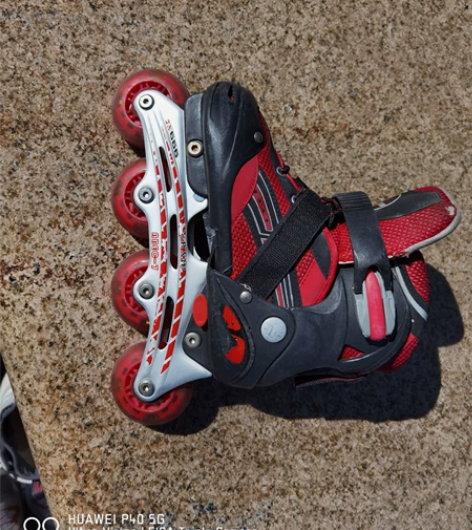 轮子轴承都很好，带闪光轮，31到34码 可...