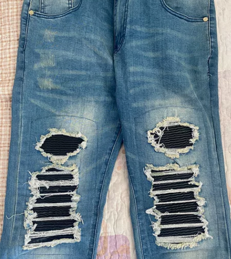 高街牛仔裤 破洞裤 面料舒适弹性好 32码...