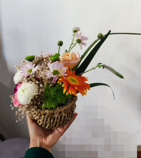 掌上花篮，鲜花制作，只限同城上门自取 感兴...