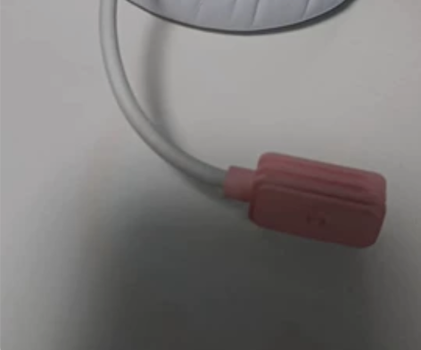 出妖舞四代粉色出 或者拿联盟周边耳机来换 ...