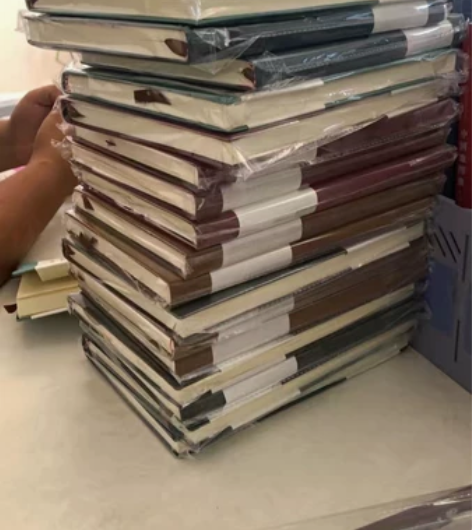 记事本笔记本学生日记本商务工作笔记本软皮超...