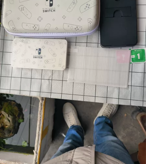 包邮SwitchOLED收纳盒?卡带收纳盒...
