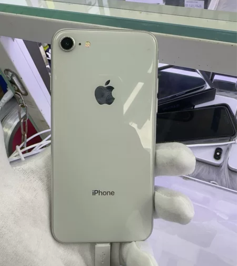 苹果8国行64 感兴趣的话点“我想要”和我...