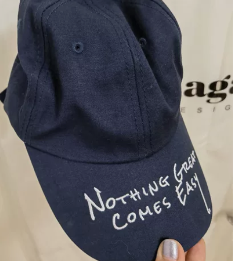 韩版棒球帽 超级显白的颜色  全新 没有戴...