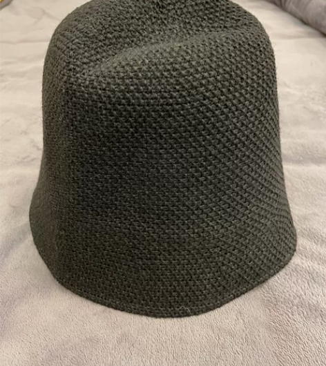 女款水桶渔夫帽，黑色草编，均码，淘宝买的，...