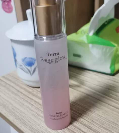 Terra 玫瑰精华喷雾 感兴趣的话点“我...