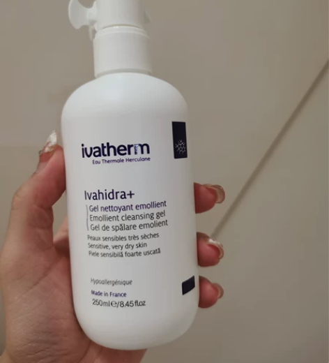 法国拜勒俪泉莹润保湿洁面乳APG葡糖苷温和...