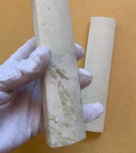 玉石镇纸 规格：17.5×4×1.8厘米，...