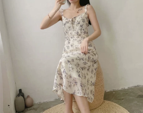 碎花雪纺连衣裙女夏季2022高级感绝美长裙...