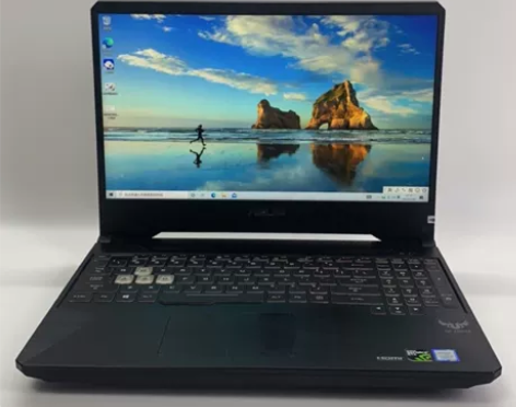 95新华硕飞行堡垒FX86FE笔记本电脑I...