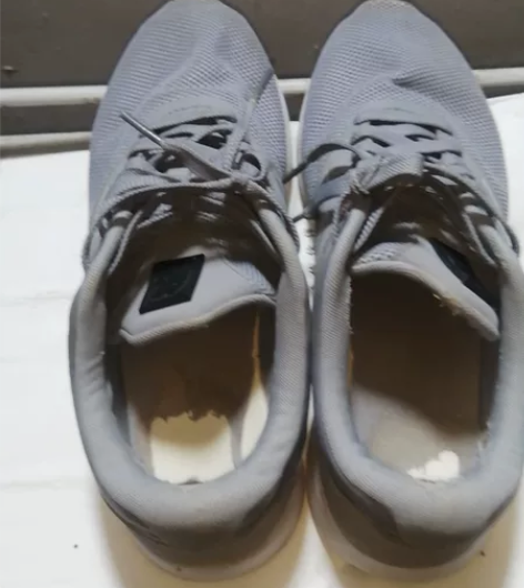新百伦男鞋春夏款,舒适透气,42码,八成新...