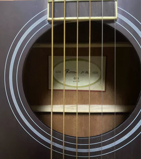 卢森烧火棍吉他，磕碰就这一块已经拍出来了，...