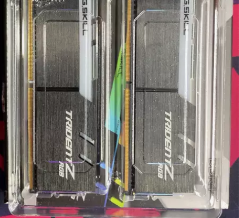 芝奇（G.SKILL）幻光戟 16GB(8...