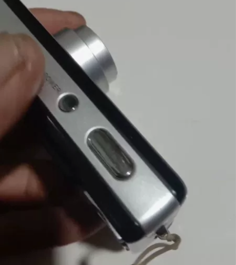 爱国者T1058/一机一电，一卡，一原装充...