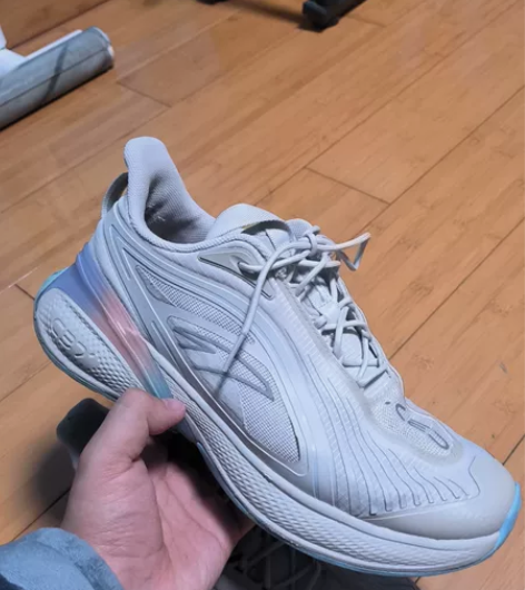 安踏anta 跑步系列 c37 2.0 男...