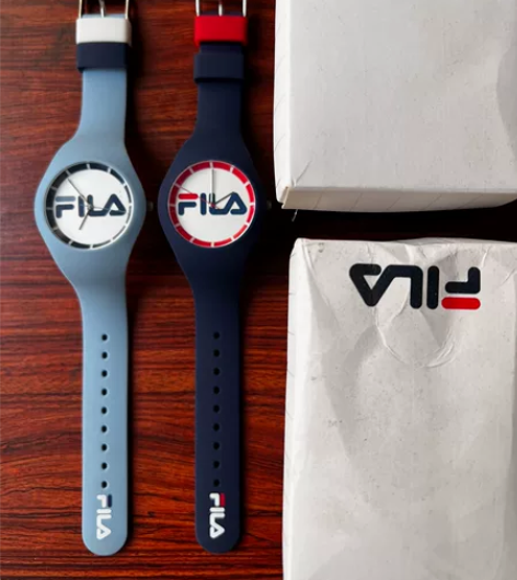 FILA斐乐手表男女情侣表学生硅胶果冻表送...