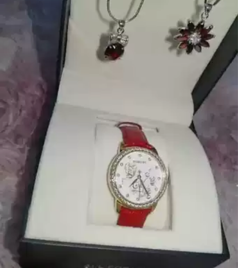 罗西尼镶钻防水机械表，全新，无磕碰，原价1...