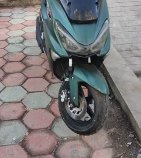 21年立雅剑齿虎摩托车,150CC国四电喷...