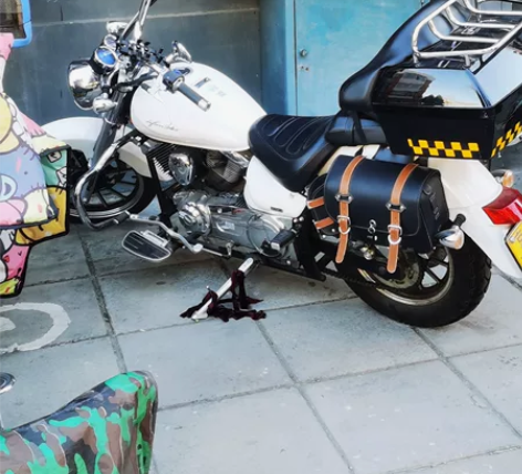 力帆V16摩托车 型号LF250-E,前后...