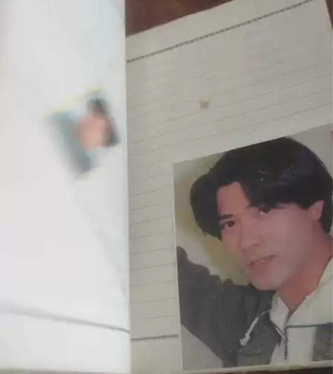 老歌词本带明星贴画 东西如图，喜欢联系，岁...