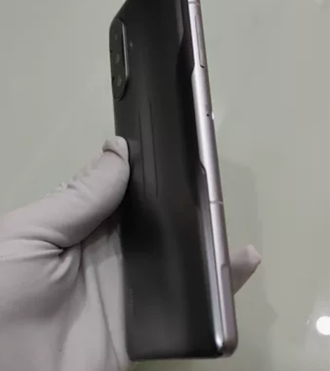 红米k40游戏版 8+256G 成色94新...