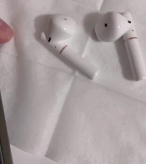 QCY T8S 功能正常箱说全，非偏远地区...