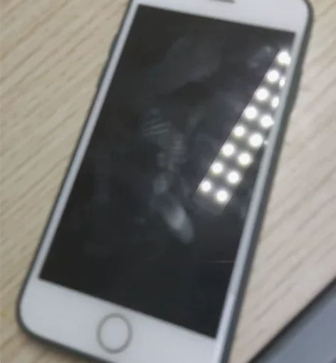 出一个苹果8 感兴趣的话点“我想要”和我私...