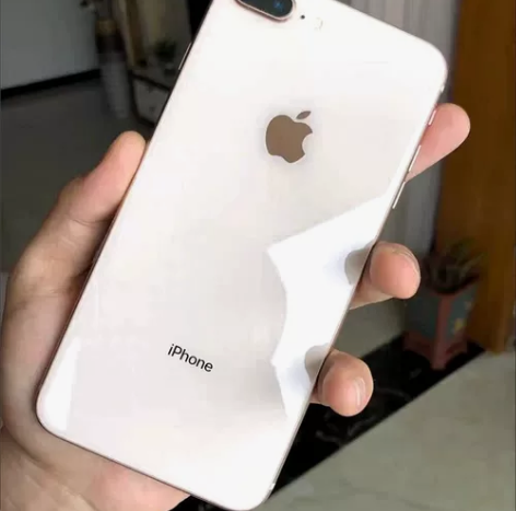 【低价出售】苹果8plus 有指纹有前后摄...