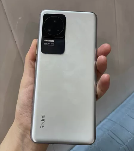 红米k50银12+256版本,天玑8100...