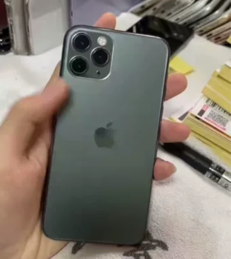 11pro64g高清屏幕带面容 1699带走