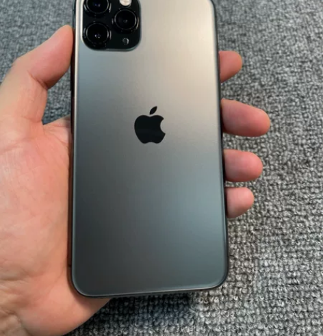 苹果11pro 98新 256G  全网通...