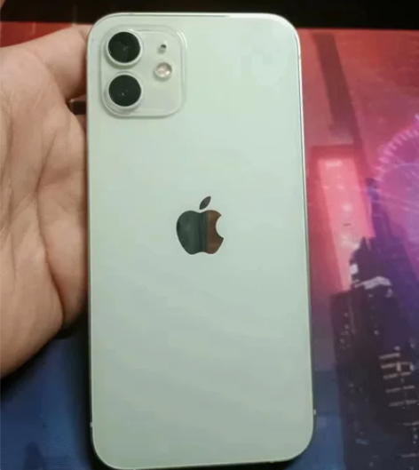 苹果12白色国行128，纯原无磕碰划痕，过...