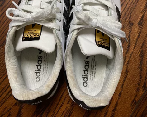 阿迪三叶草，35.5码，女款，购于网易考拉...