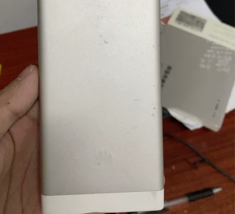 华为充电宝，二手，快充.充电ok 感兴趣的...