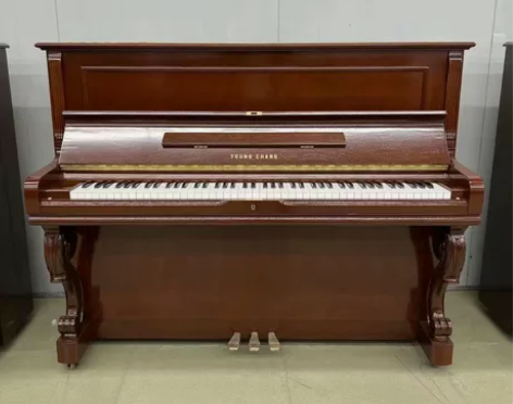 #少见的限量款 二手钢琴英昌，钢琴使用度不...