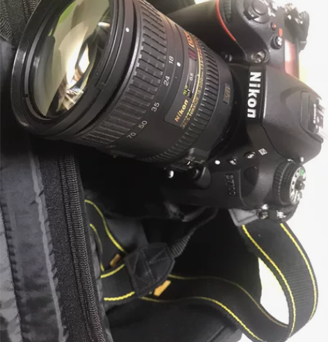 不是玩单反的料，相机在家角落吃灰闲置。尼康...