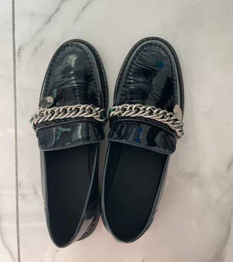 品牌鞋的真皮真毛单鞋 图一没穿出门过,图二...