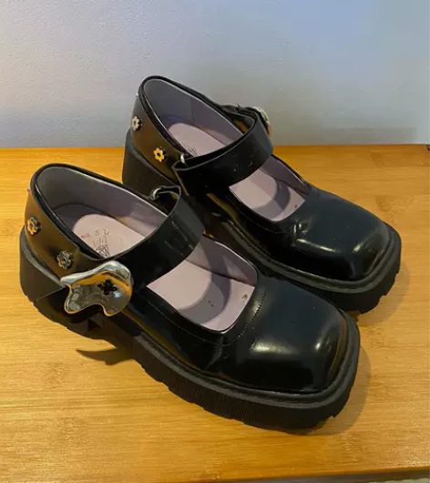 sugarsu设计师品牌娃娃鞋，方头鞋黑色...