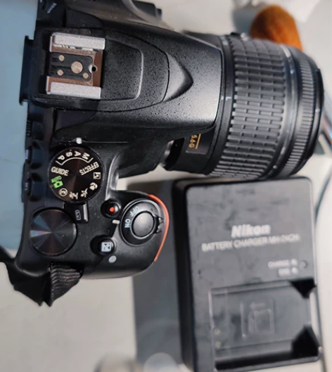 尼康入门单反d3500 套机 配镜头18-...