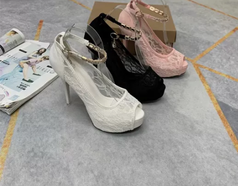 40.41码防水台蕾丝鱼嘴一字带扣时尚细跟...