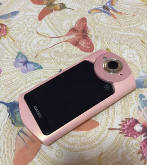 卡西欧自拍神器型号TR60买了用了不超过1...