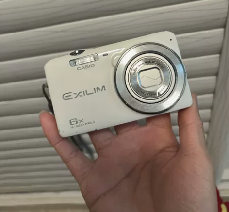 Casio/卡西欧 EX-ZS20  数码...