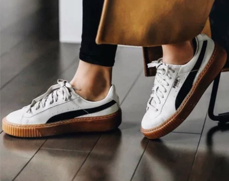 Puma彪马女鞋蕾哈娜Suede厚底松糕鞋...