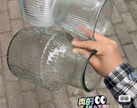 8.8元包邮  2个大花瓶 手工玻璃ins...
