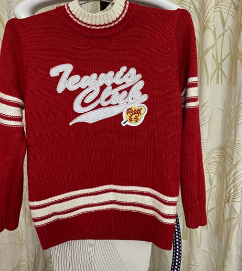 网球王子毛衣大童，150，15元 感兴趣的...