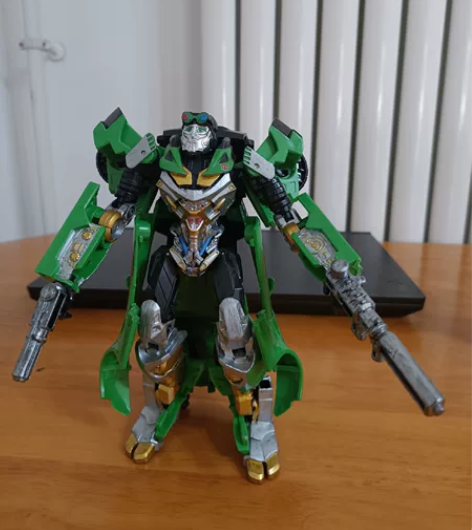 国产变形金刚，三个都是国产，已涂装。 十字...